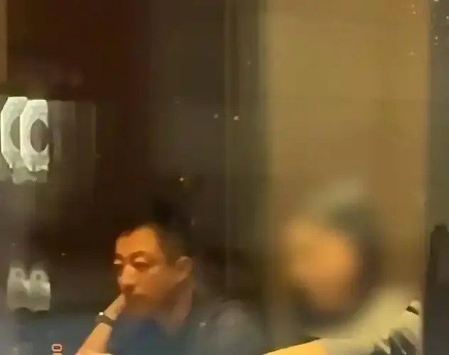 春雨直播全婐app用户陈同学评价头像